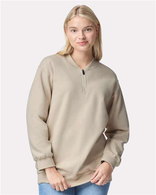 Gildan - Softstyle® Midweight 1/4 Zip Sweatshirt - SF008