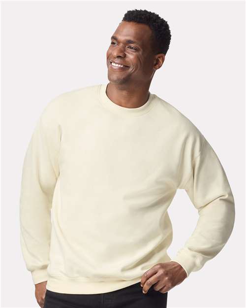 Gildan - Unisex Softstyle® Midweight Crewneck Sweatshirt - SF000
