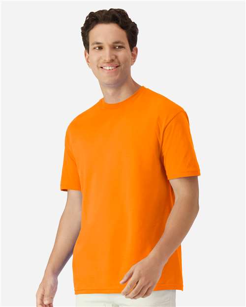 Gildan - Unisex Light Cotton T-Shirt - 3000
