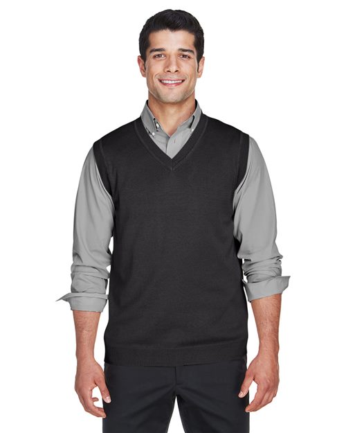 Devon & Jones - V-Neck Sweater Vest - D477