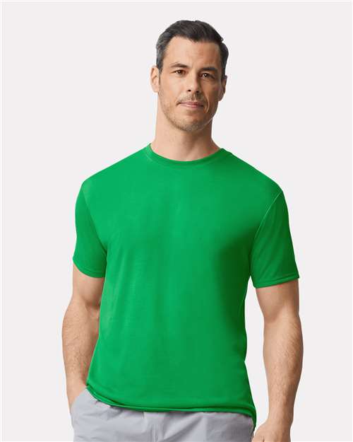 Gildan - T-shirt performant 100% polyester - 42000